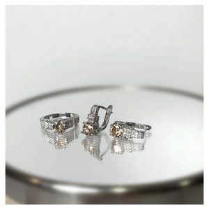 Sterling silver 925 with a Cubic Zirconium se